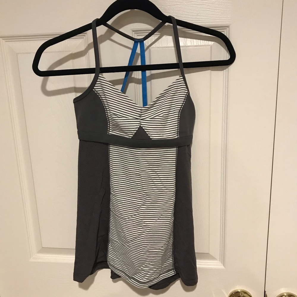 Lululemon strappy tank with built in bra